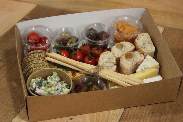 Regular Vegetarian Deli Graze Box